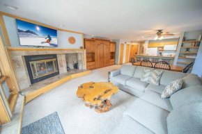 Liftside 201 by SummitCove Lodging